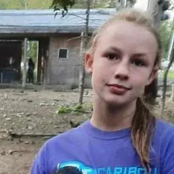 Photo of Stefanie Earleen-Jenn Damron